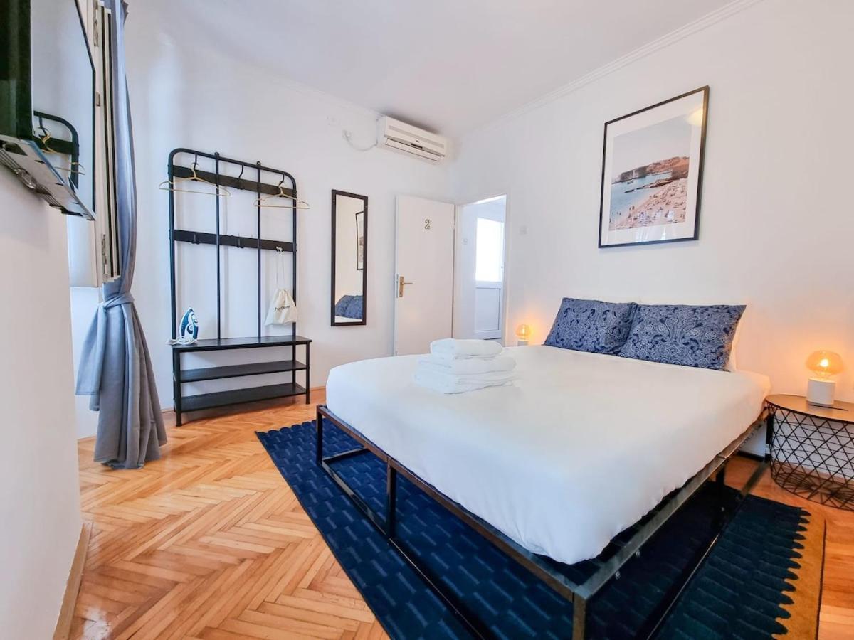 De Spot Guest House - Pile Old Town Gate Дубровник Экстерьер фото